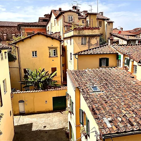 Casa Guinigi *